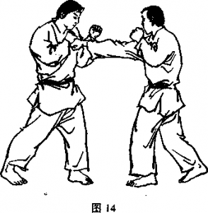 截拳道右拳击打下巴