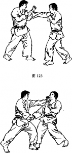 左手背拳